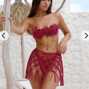 Thaikila Carambolo 3 Piece bikini skirt set